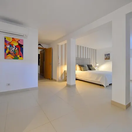 Holiday home Magnolia The Crest 3 Quartos Piscina Tenis