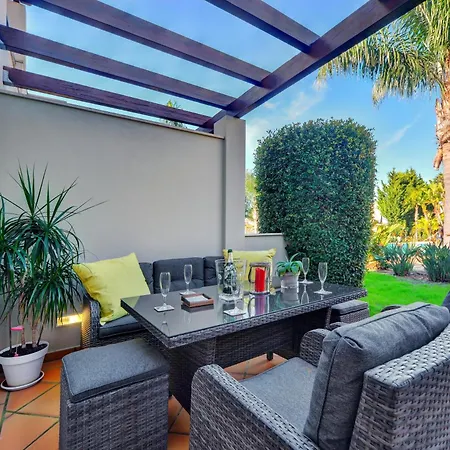 Magnolia The Crest 3 Quartos Piscina Tenis Holiday home *