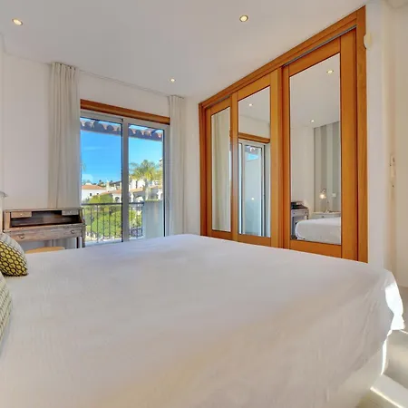 Magnolia The Crest 3 Quartos Piscina Tenis Holiday home Almancil