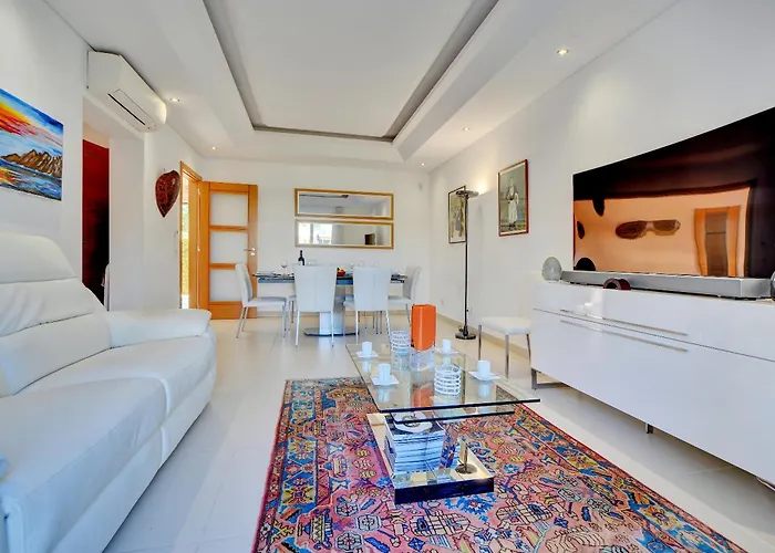 Magnolia The Crest 3 Quartos, Piscina Tenis Holiday home Almancil